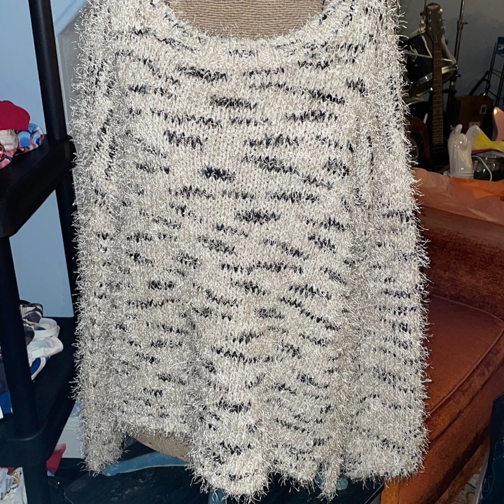 Woman’s Sweater